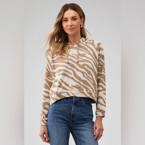 BB Dakota Sweaters - BB Dakota Women's Nature Of Love Hoodie Sweater in Ivory Size XS